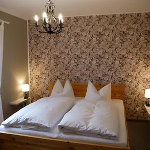 https://ferienwohnung-muelenz.dresdenhotels.net