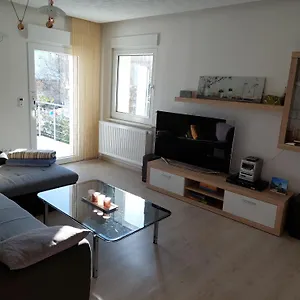 https://ferienhaus-dresden-buhlau.dresdenhotels.net